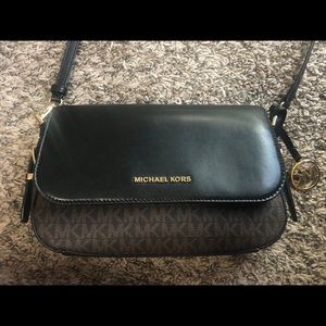 Michael Kors crossbody